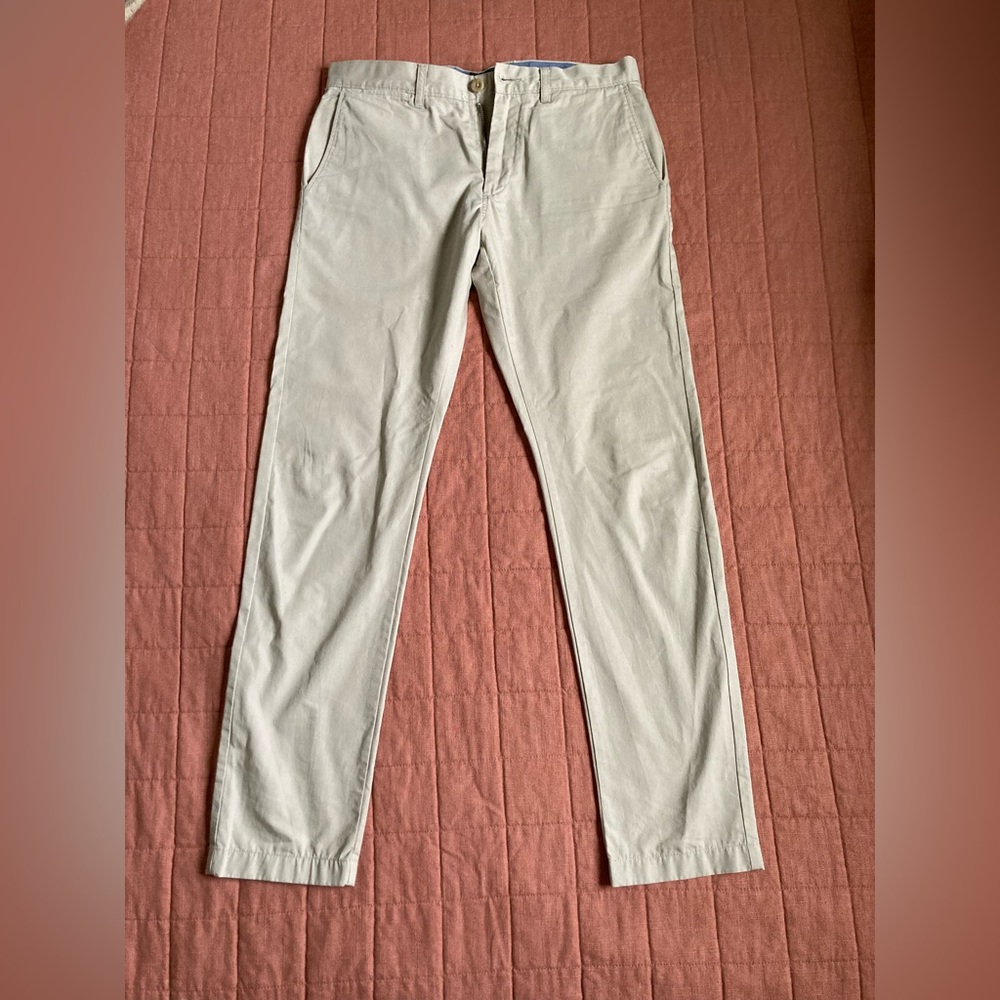 J. Crew Lightweight Chino 484 Slim fit